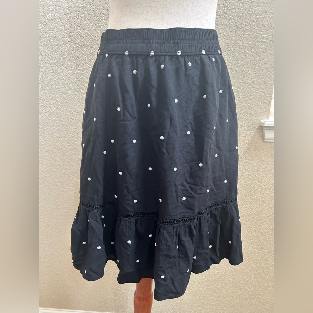 NWOTBlack Polka Dot LOFT XLT Tiered Skirt